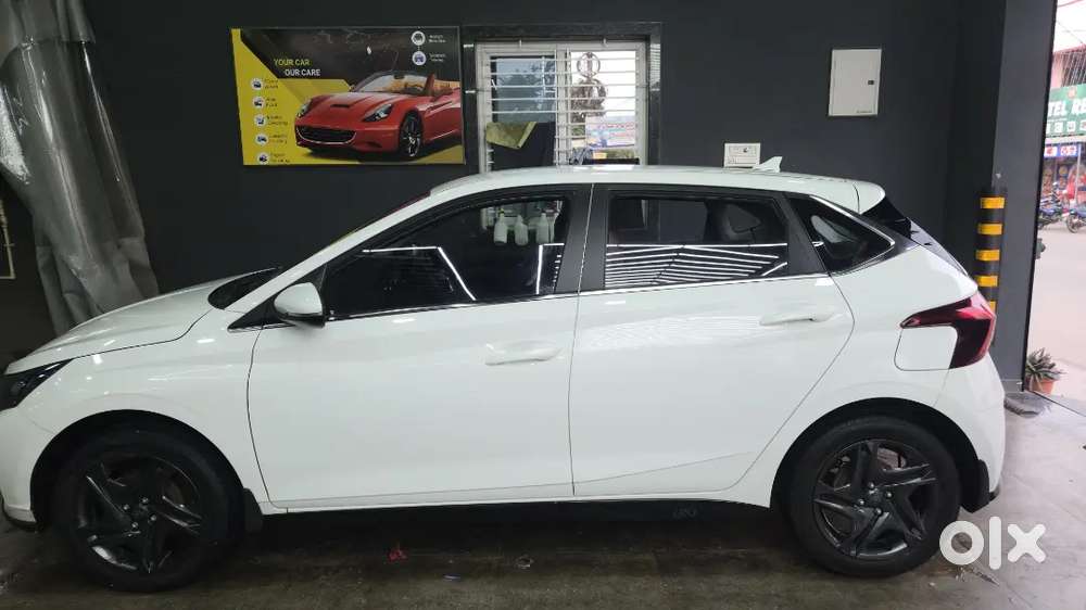 Hyundai New I20 2023 Petrol 42000 Km Driven