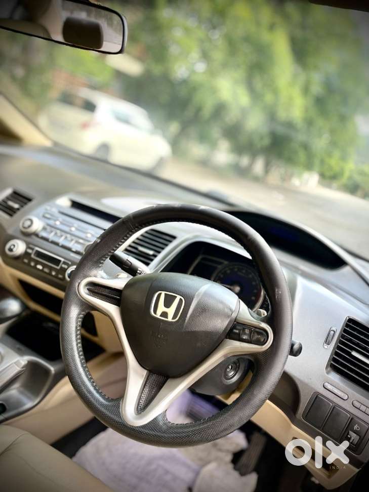 Honda Civic 1.8 V Mt Elegance, 2011, Petrol