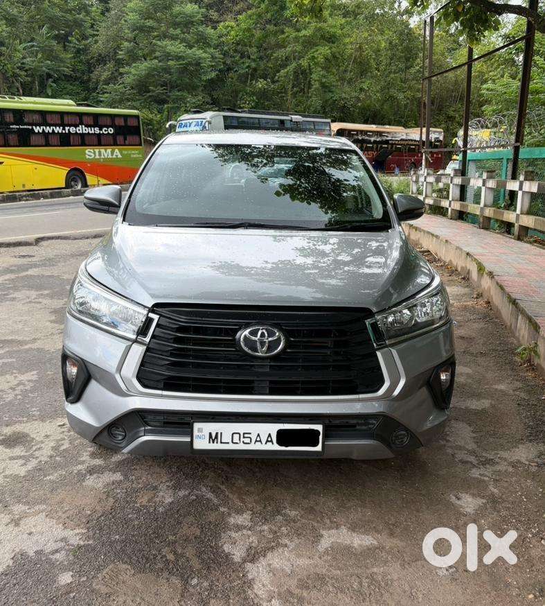 Toyota Innova Crysta 2022 Diesel Well Maintained