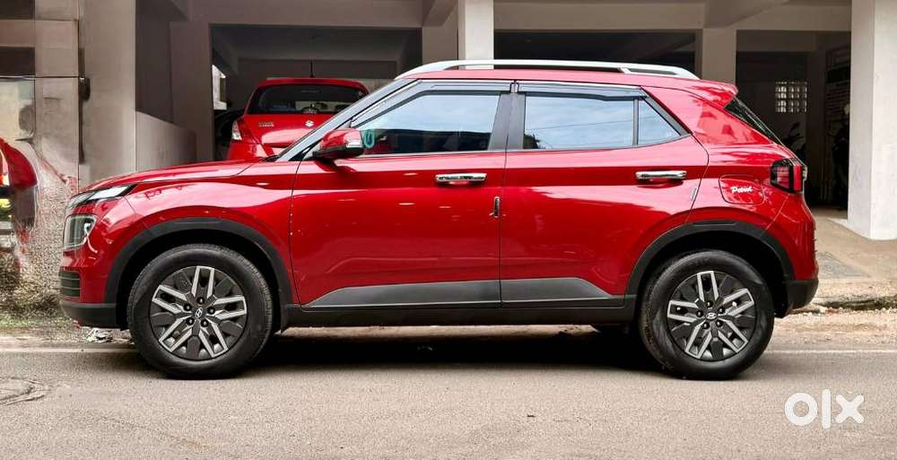 Hyundai Venue S Turbo Dct, 2024, Petrol