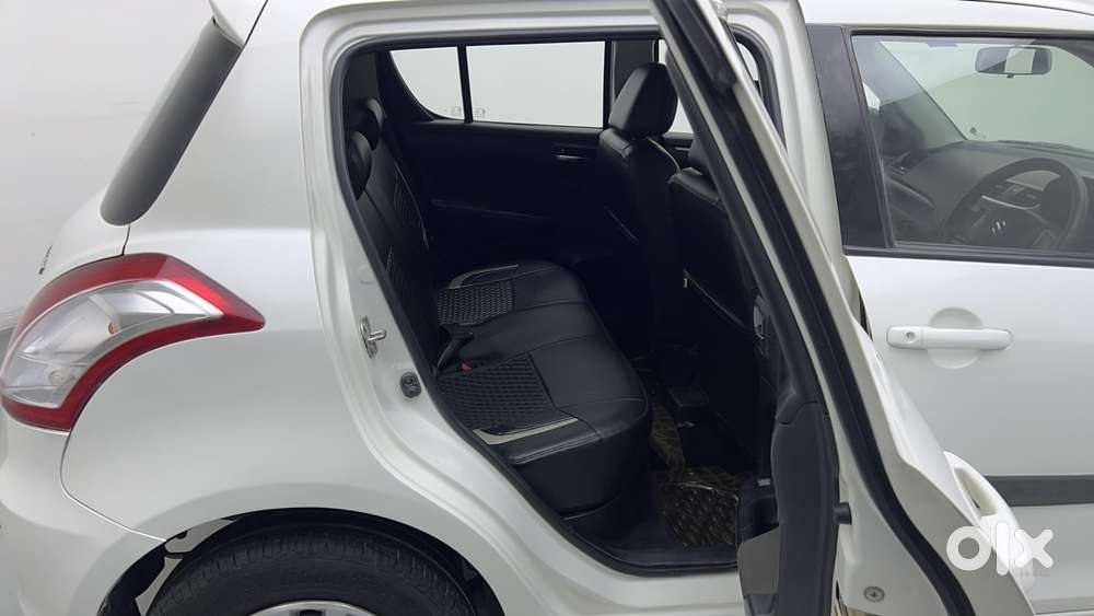 Maruti Suzuki Swift 2018 Vxi, 2016, Petrol