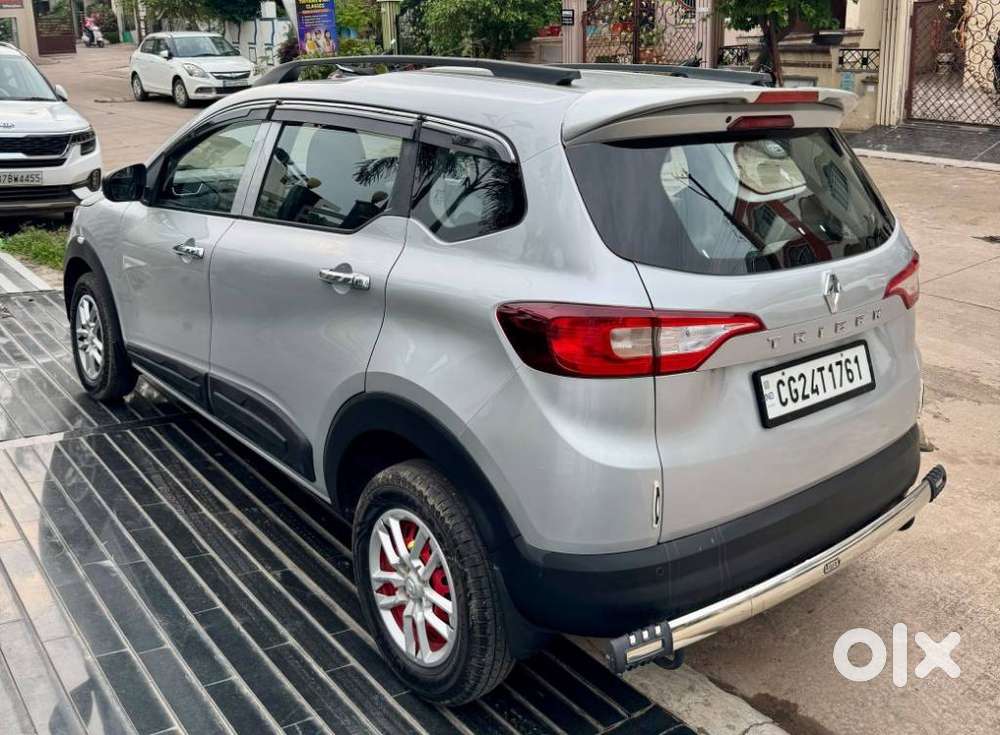 Renault Triber Rxl, 2022, Petrol