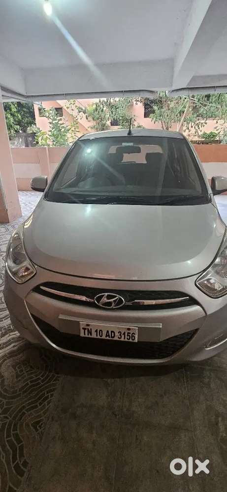 Hyundai I10 Asta Top Model 2011 Model With Minor Scratches