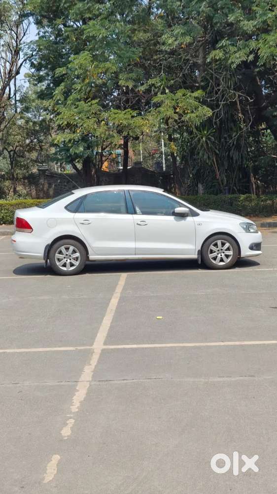 Volkswagen Vento Petrol Highline, 2011, Petrol
