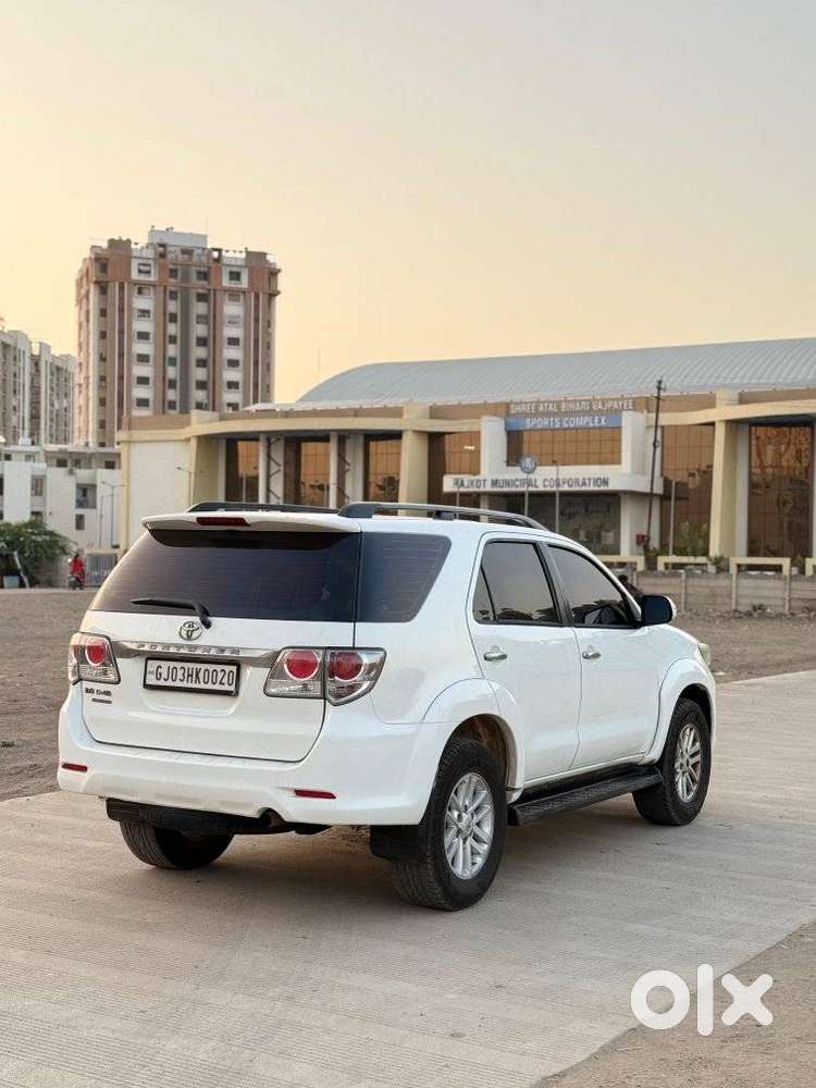 Toyota Fortuner 3.0 4x2 Automatic, 2015, Diesel