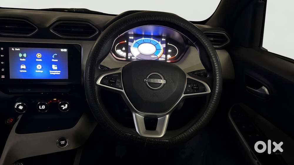 Nissan Magnite 1.0 Xv, 2021, Petrol