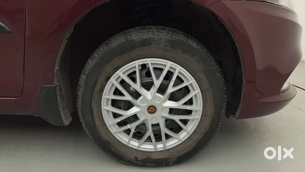 Maruti Suzuki Swift Dzire 1.3 Vxi, 2015, Petrol