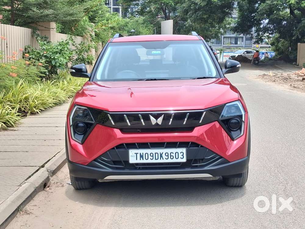 Mahindra Xuv 3xo Ax5 Pm Mt, 2025, Petrol