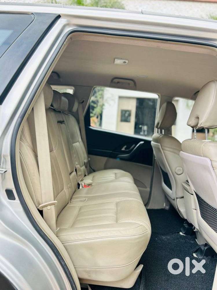 Mahindra Xuv500 W8 At, 2016, Diesel