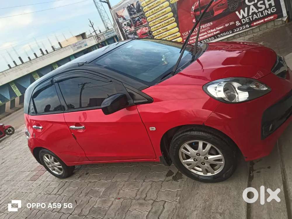 Honda Brio 2012 Petrol Well Maintained