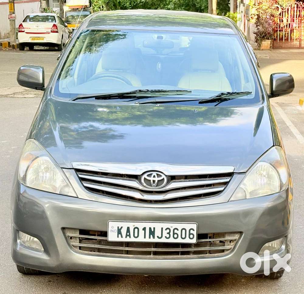 Toyota Innova 2.5 Vx 7 Str Bsiv, 2011, Diesel