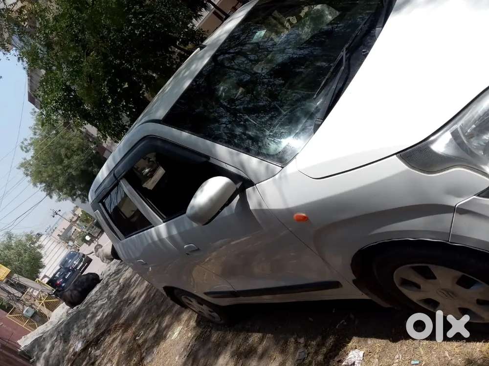 अच्छे दिनों की लंबी कतार! पलवल में गैस के लिए मची जद्दोजहद, फेल हुए सा