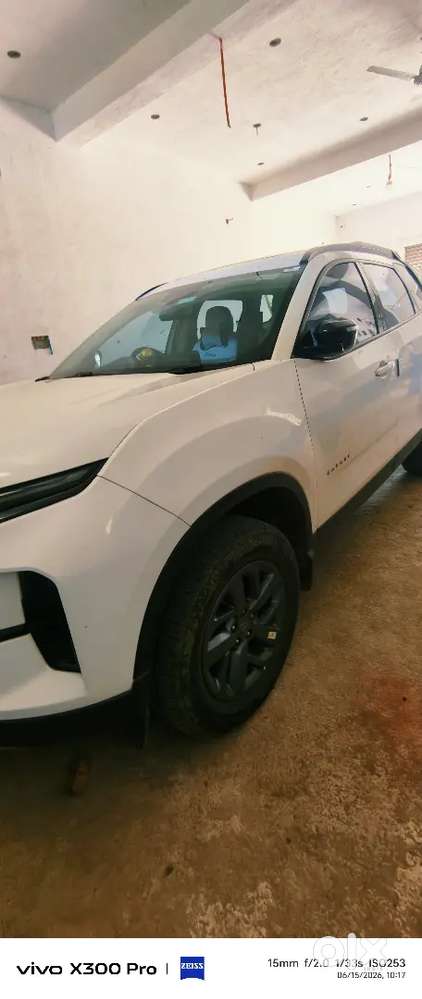 Tata Safari Diesel 2025