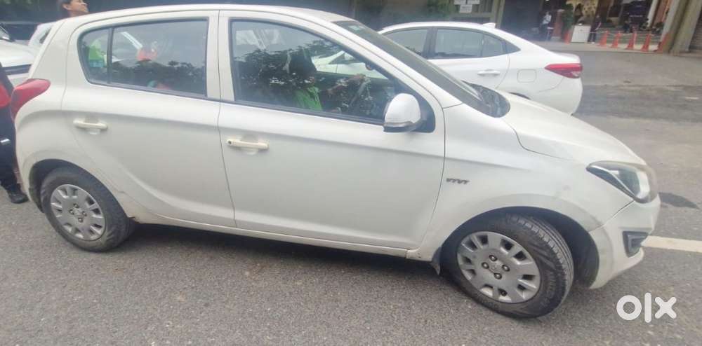 Hyundai I20 Magna 2013 Well Maintained