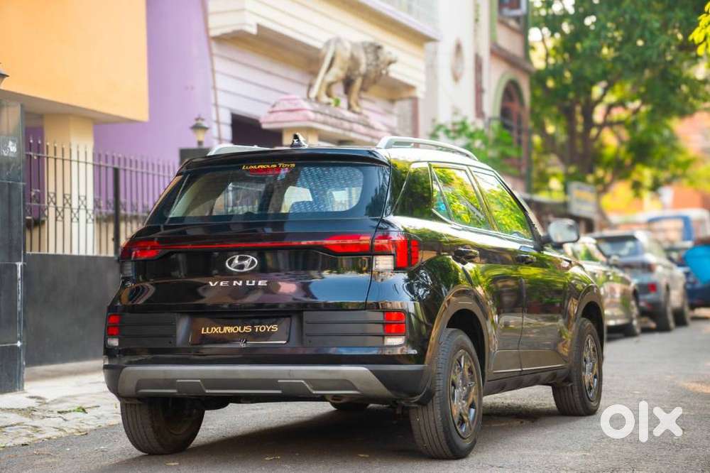 Hyundai Venue S, 2023, Petrol