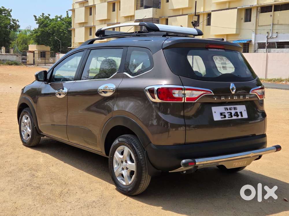 Renault Triber Rxt, 2022, Petrol