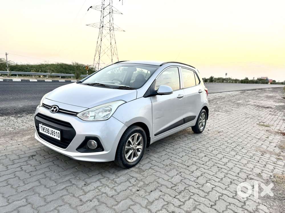 Hyundai Grand I10 Asta Option, 2016, Petrol