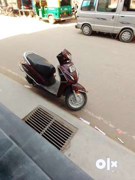 Used scooty outlet olx