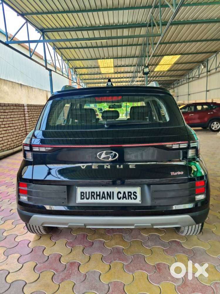 Hyundai Venue 1.0 S (o) Turbo Dct, 2024, Petrol