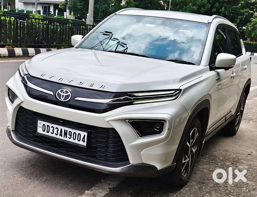 Toyota Urban Cruiser Hyryder 1.5 V Hybrid, 2024, Petrol