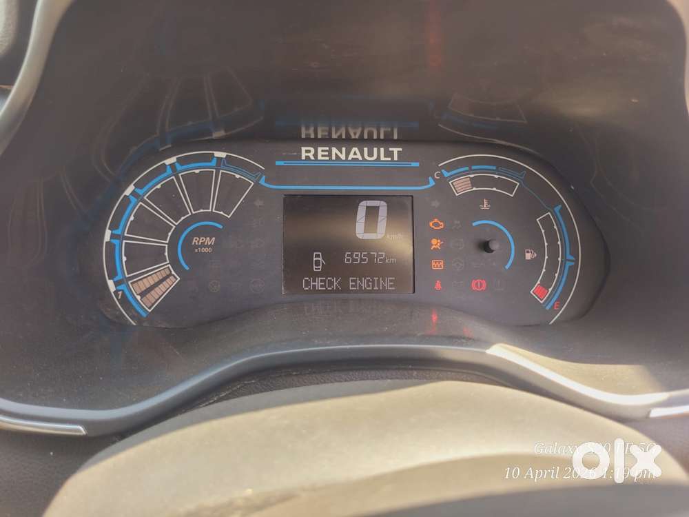 Renault Triber Rxt, 2021, Petrol