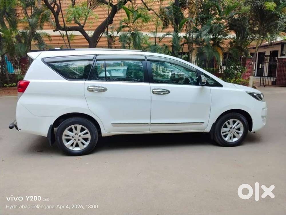Toyota Innova Crysta 2.4 V 8 Str, 2023, Diesel