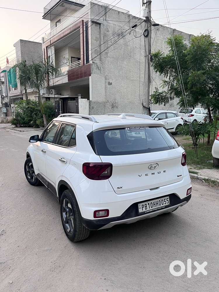 Hyundai Venue 2020 1.0 Turbo Sx+ Dct | 1st Owner | Vip Number | 46k Km
