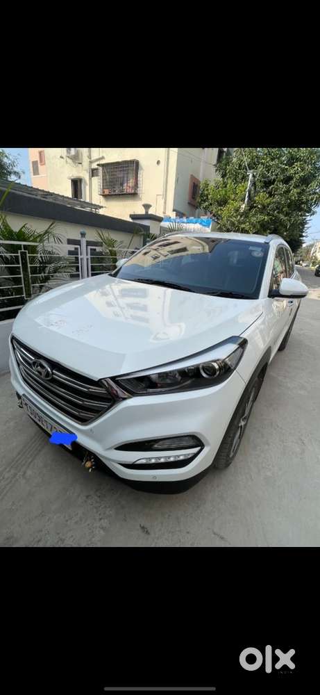 Hyundai Tucson Petrol At 2017