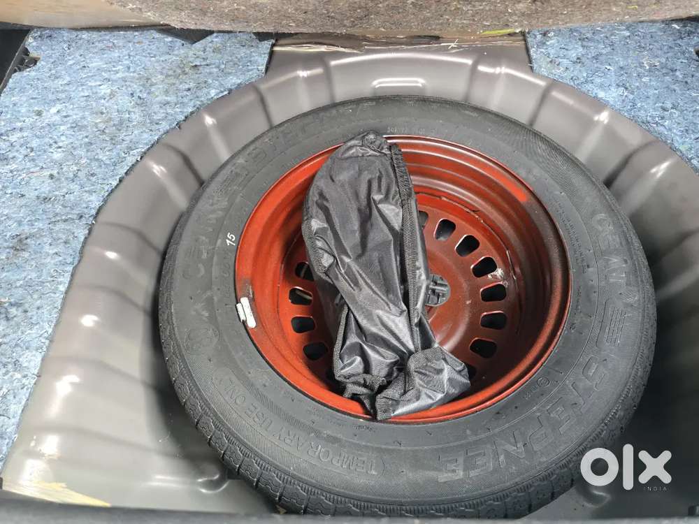 ​for Sale: Top-spec Nissan Magnite Turbo Cvt Xv Premium (dual Tone)