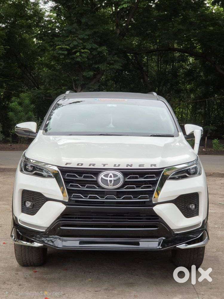 Toyota Fortuner Leader Edition (at), 2024, Diesel