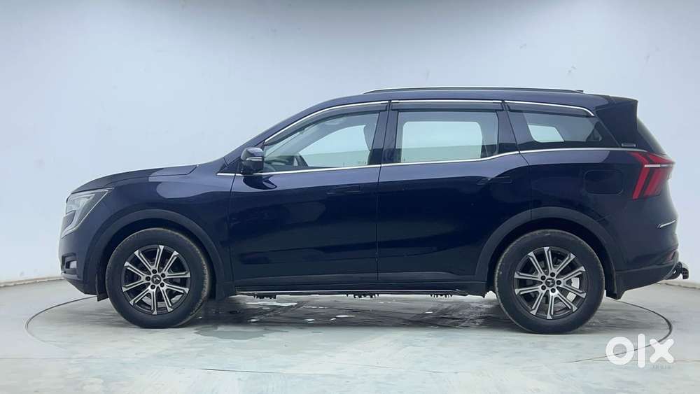 Mahindra Xuv700 2.2 Ax 7 Diesel At Str, 2023, Diesel