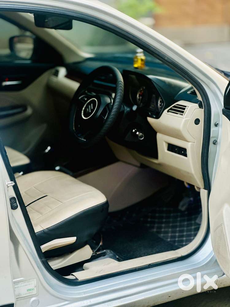 Maruti Suzuki Swift Dzire Vxi Optional, 2019, Cng & Hybrids