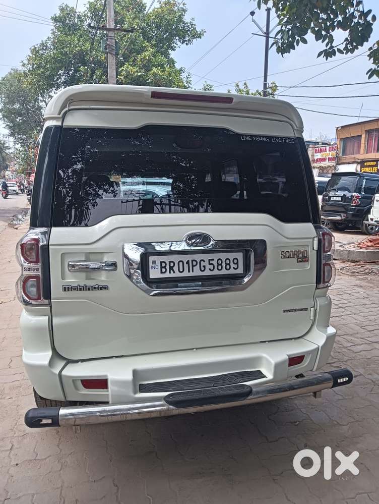 Mahindra Scorpio S4, 2016, Diesel