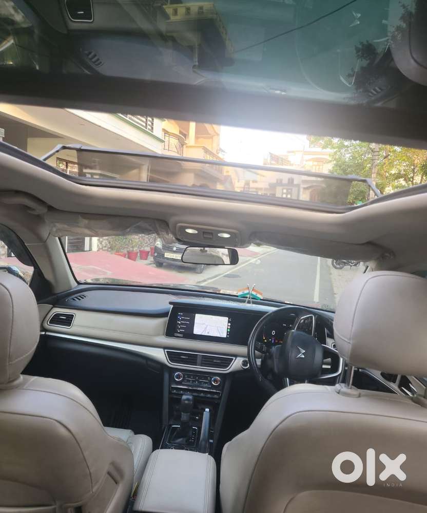 Mahindra Xuv700 2.2 Ax 7 Diesel At Str, 2022, Diesel