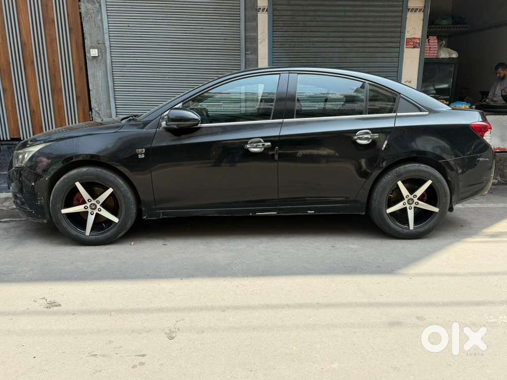 Chevrolet Cruze 2011 Diesel Good Condition
