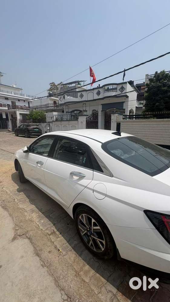Hyundai Verna 25000km Petrol November 2024