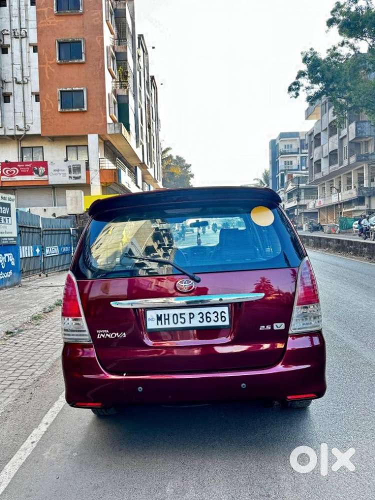Toyota Innova 2.5 V 7 Str, 2010, Diesel