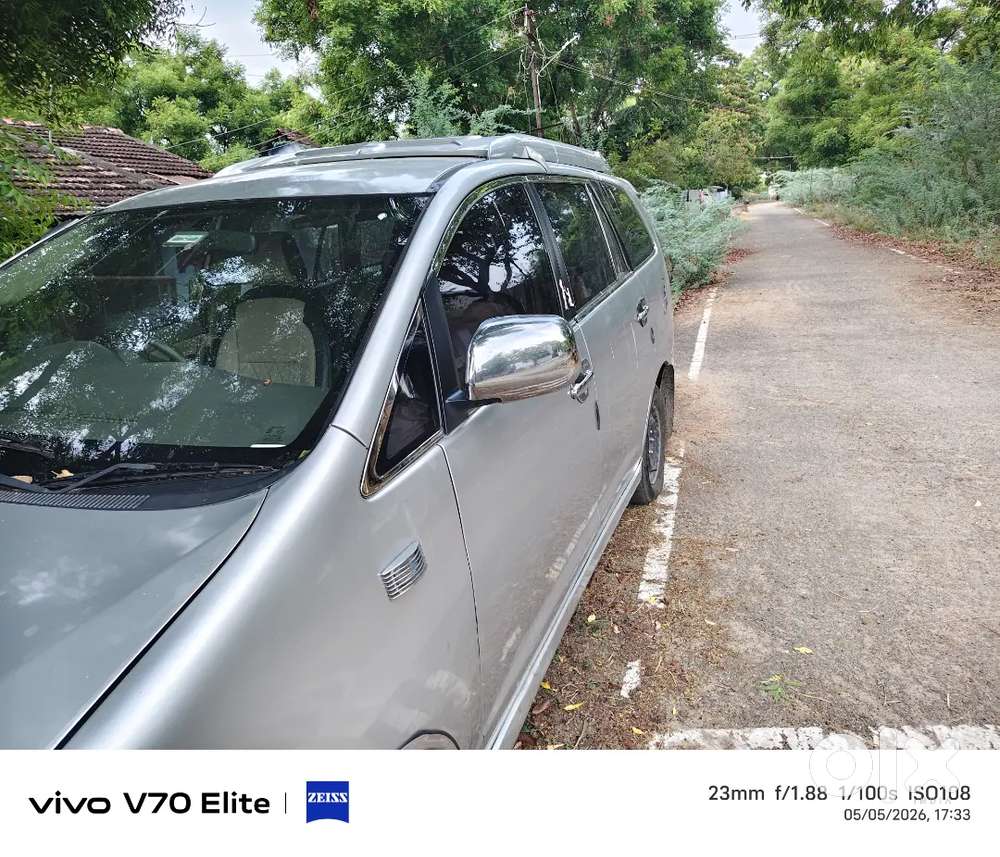Toyota Innova 2012 Diesel 500000 Km Driven