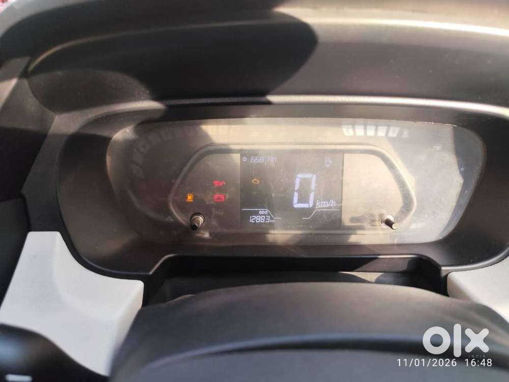 Tata Punch Dec 23 Cng & Hybrids 14500 Km Driven
