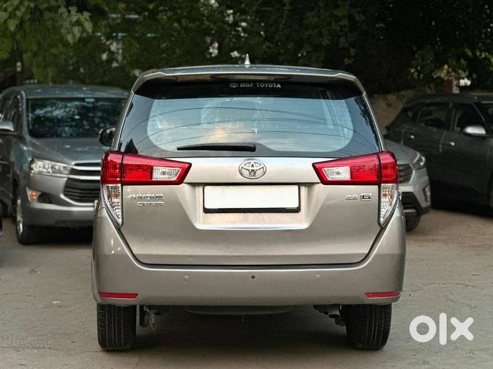 Toyota Innova Crysta 2.8 Gx At, 2016, Diesel
