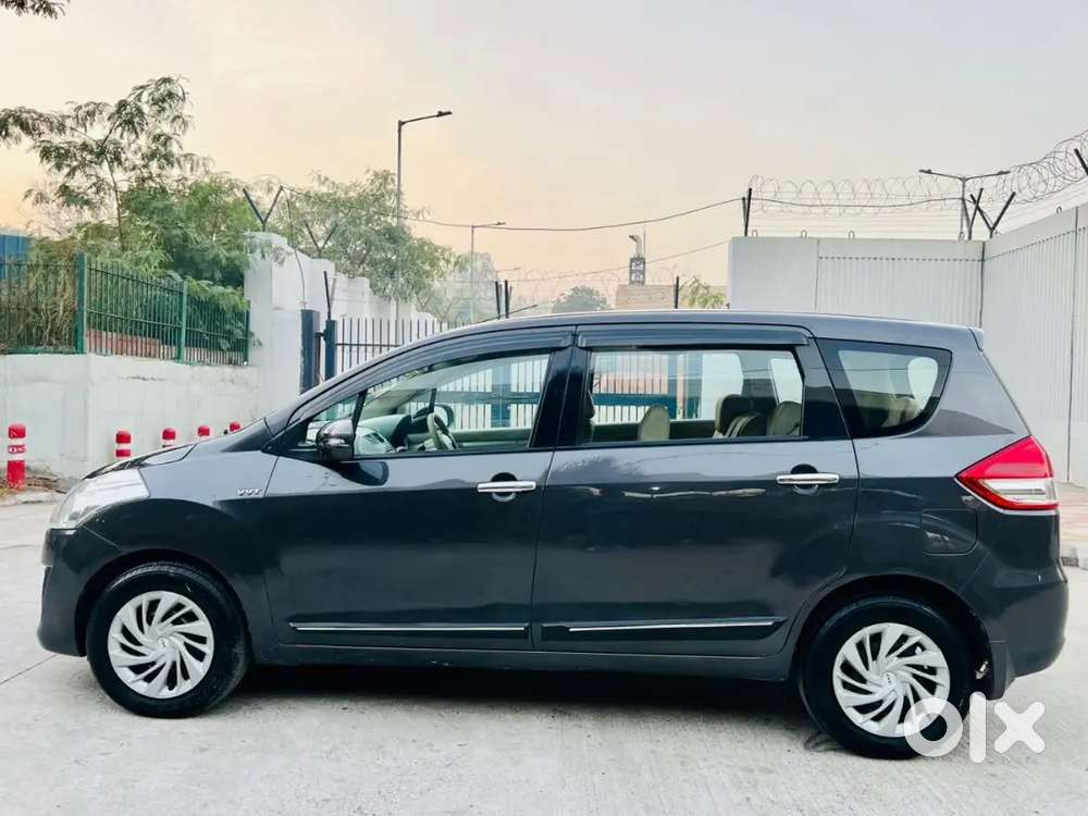 Maruti Suzuki Ertiga 2013 Petrol Good Condition Cng Capni Fitting