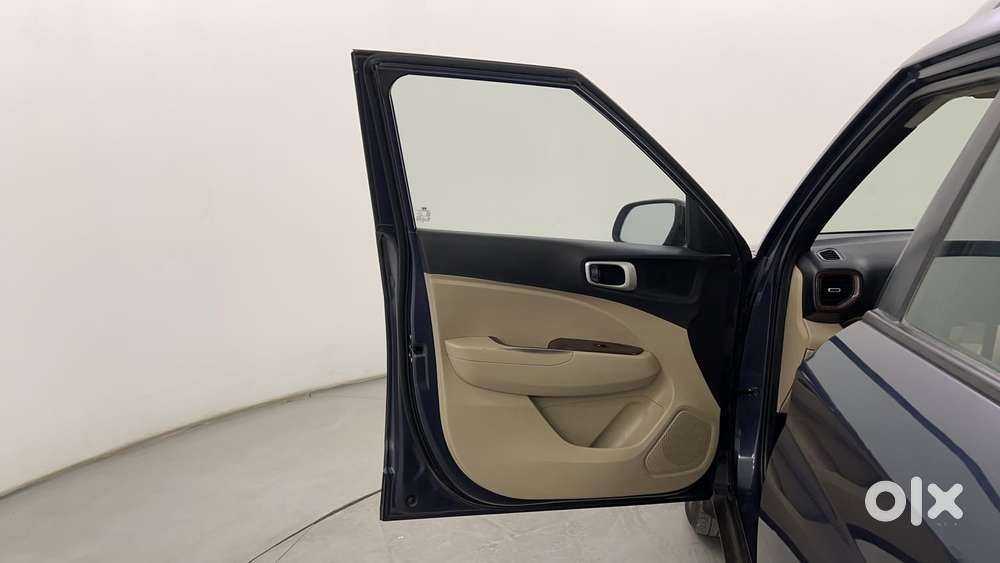 Hyundai Venue [2022-ongoing] 1.2 S, 2019, Petrol