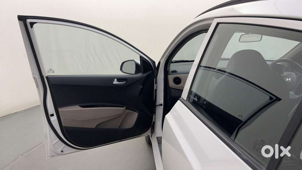 Hyundai Grand I10 1.2 Kappa Sportz, 2015, Petrol