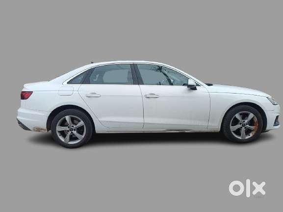 Audi A4 2.0 Premium Plus 40 Tfsi, 2023, Petrol