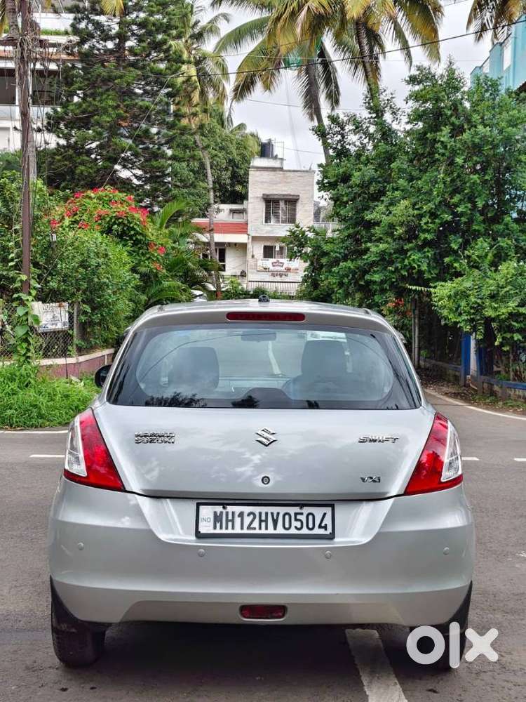 Maruti Suzuki Swift Vxi 1.2 Abs Bs-iv, 2012, Petrol