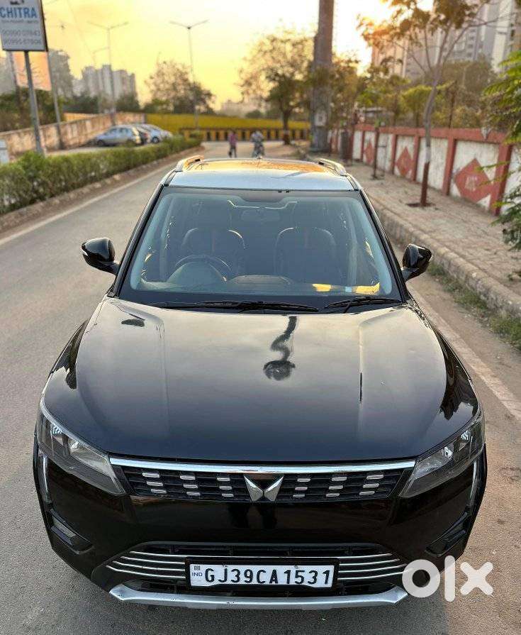 Mahindra Xuv300 W4, 2023, Petrol