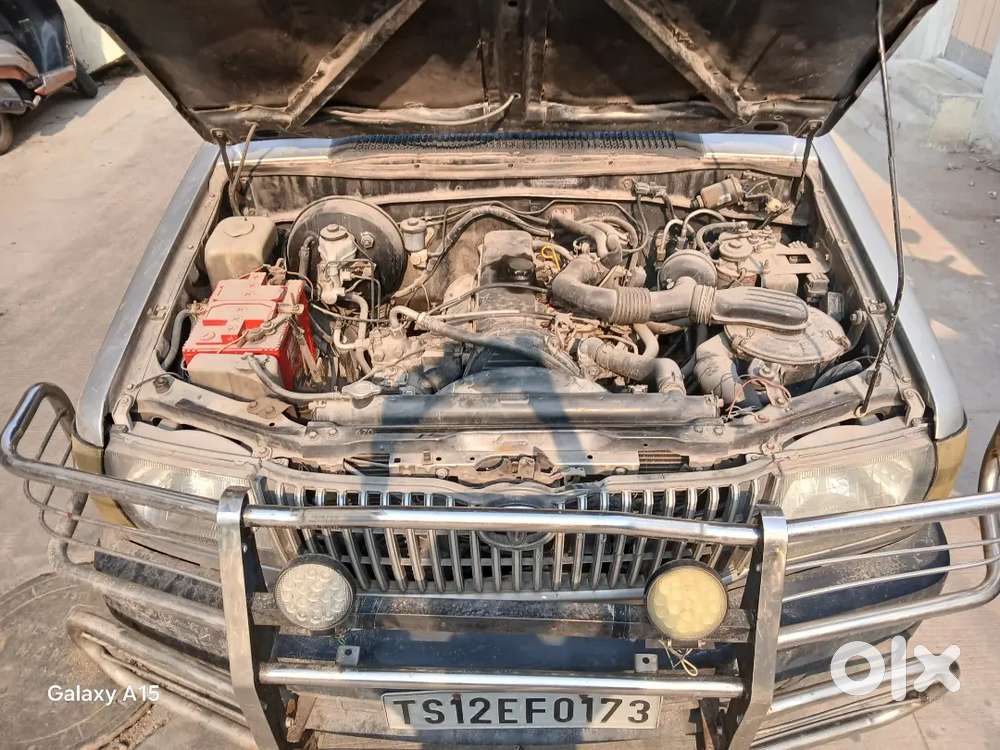 Toyota Qualis 2003 Diesel Well Maintained