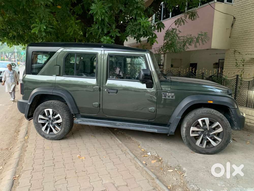 Mahindra Thar Roxx Ax7l Rwd Diesel At, 2025, Diesel