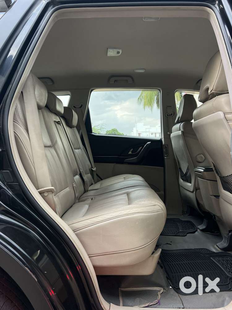 Mahindra Xuv500 W8, 2016, Diesel