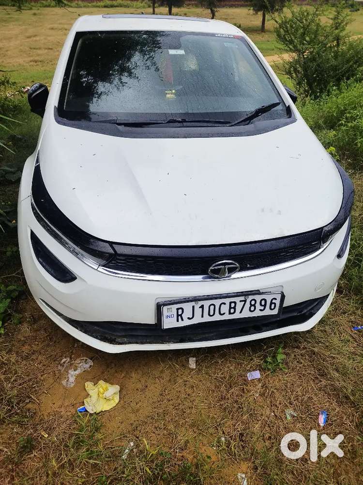 Tata Altroz 2024 Petrol Good Condition
